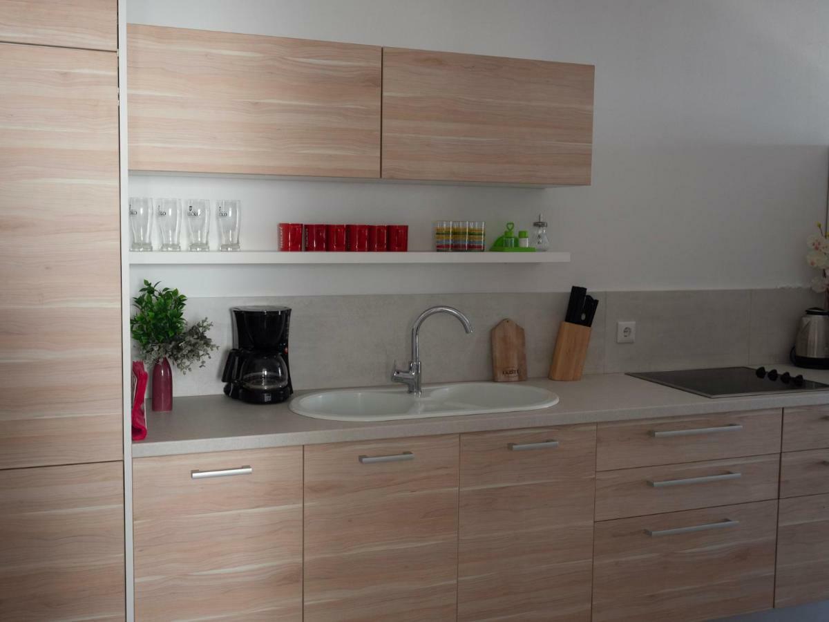 Apartamento Luciana Povljana Exterior foto