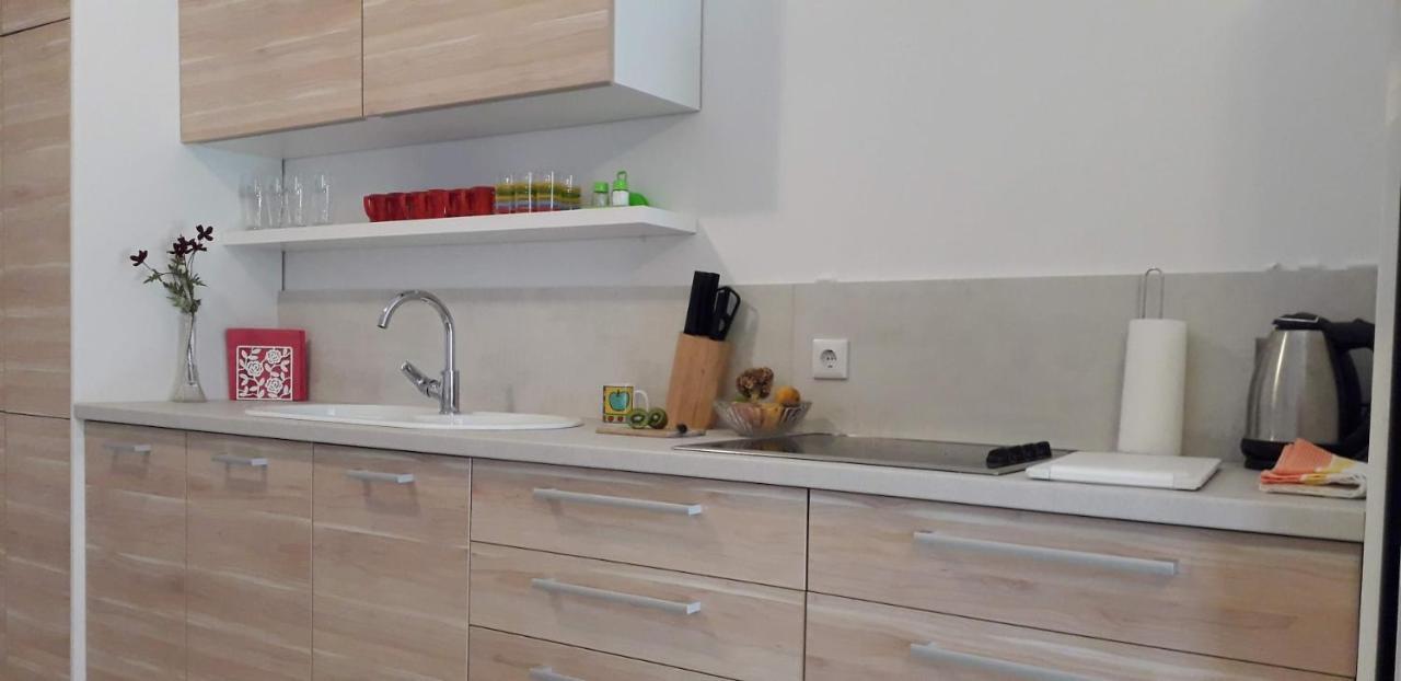 Apartamento Luciana Povljana Exterior foto